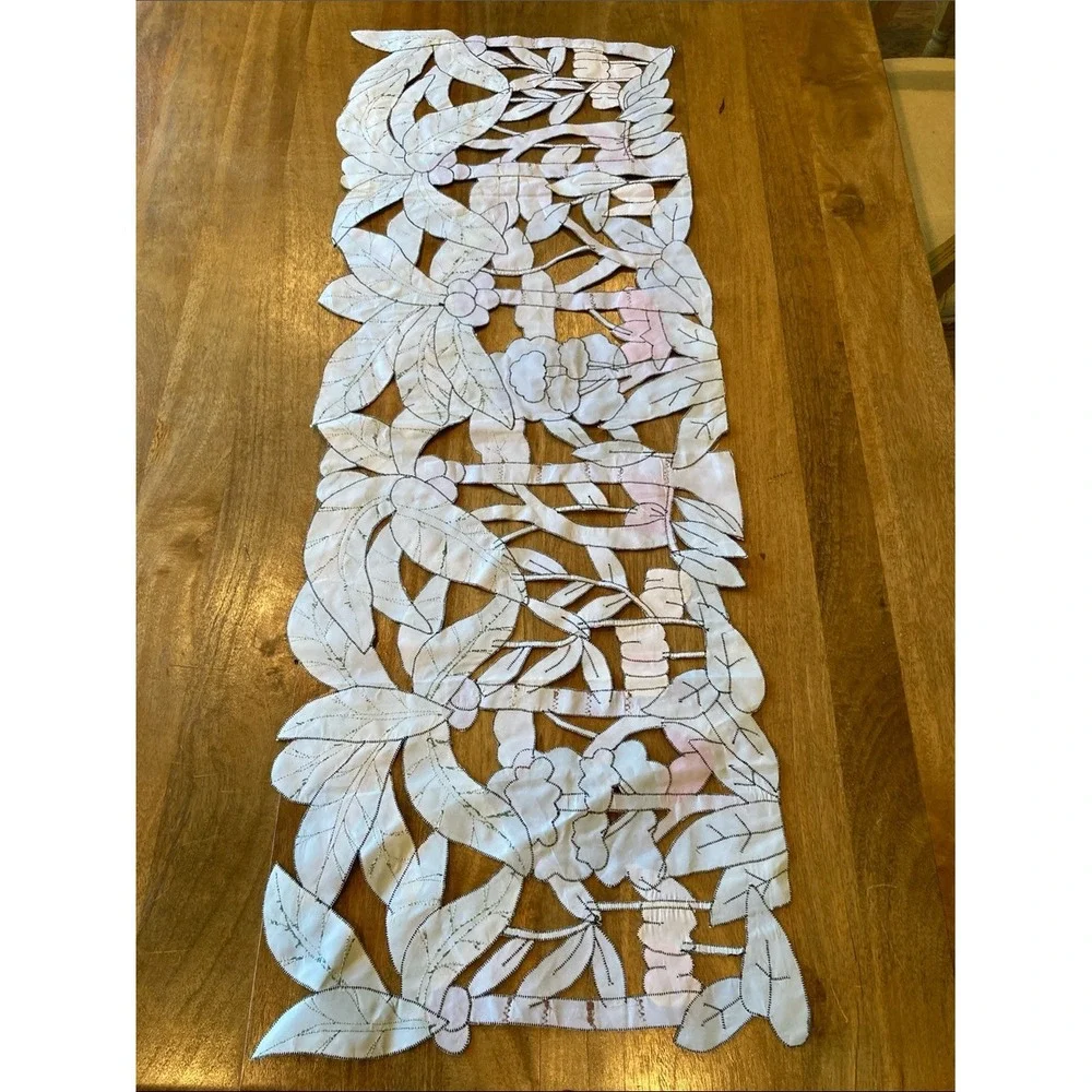 Tropical Palm Tree Appliqué Runner with Floral Accents‎ 16x43